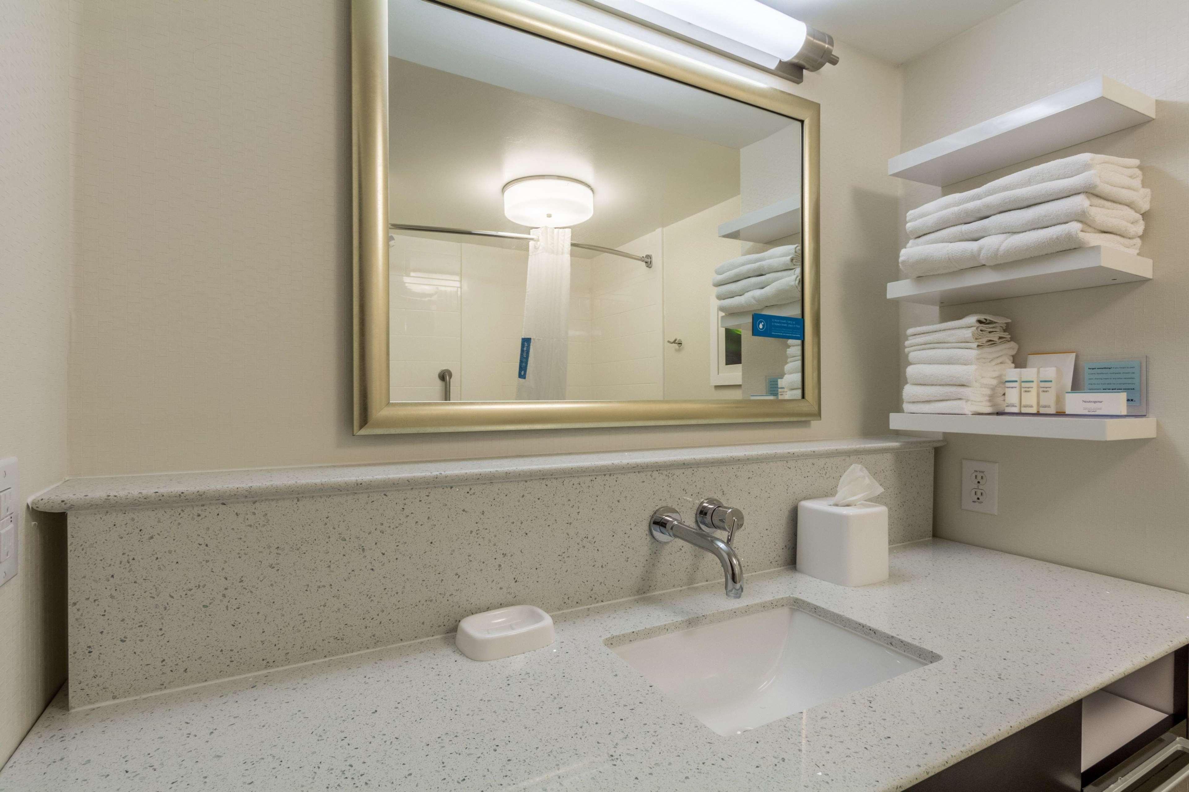 Hampton Inn Jackson Pearl Intrntl Airport Extérieur photo