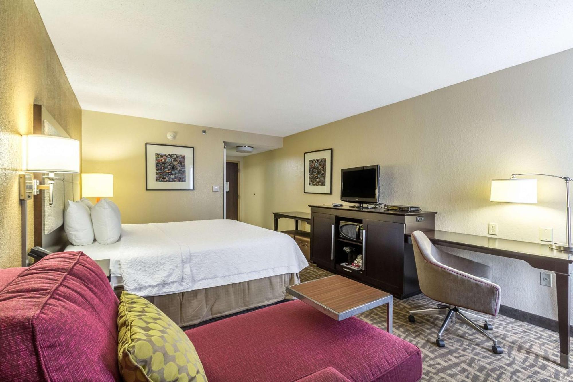 Hampton Inn Jackson Pearl Intrntl Airport Extérieur photo